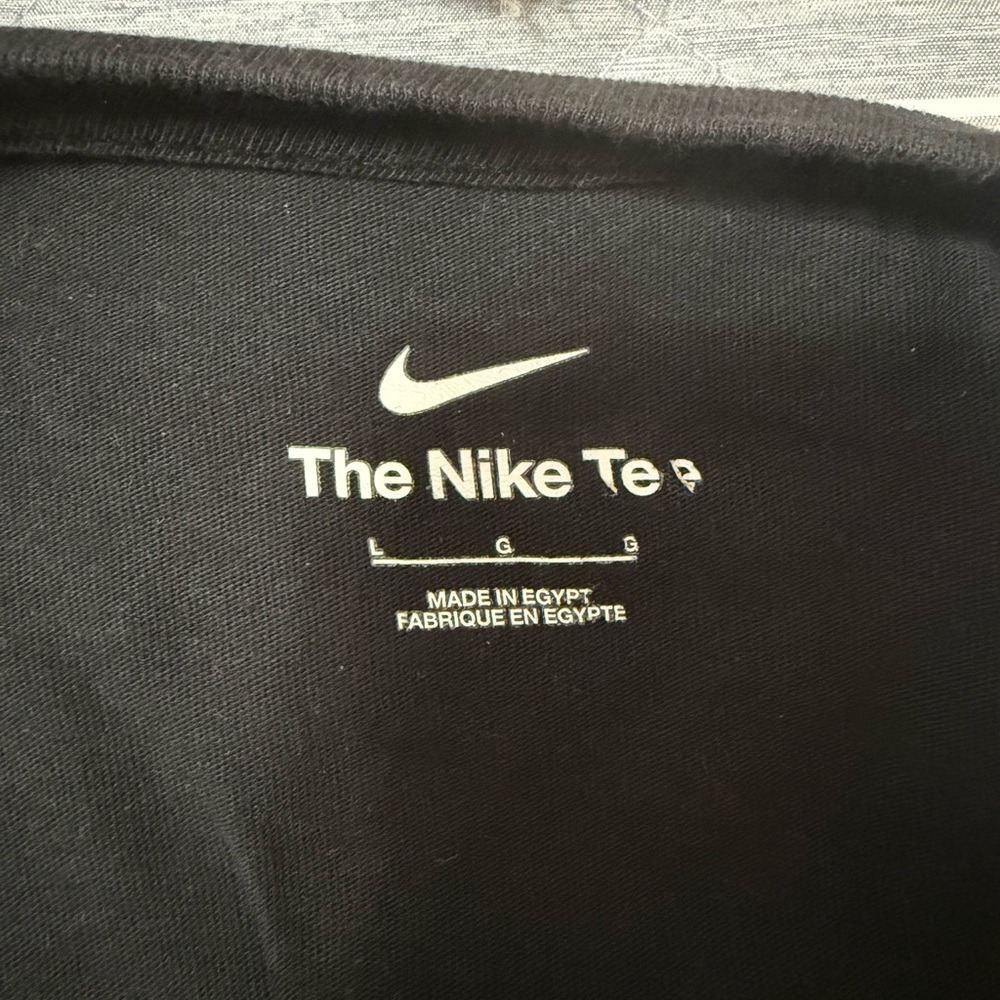 Nike Black Short Sleeve Golf Tee with Blue and White Logo - Picture 2 of 2